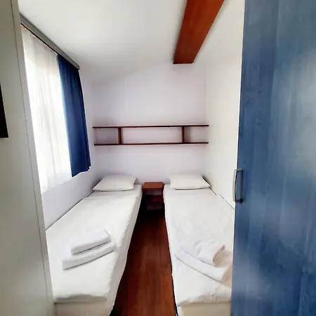 Mobilhome Arina - With Pool * Турань
