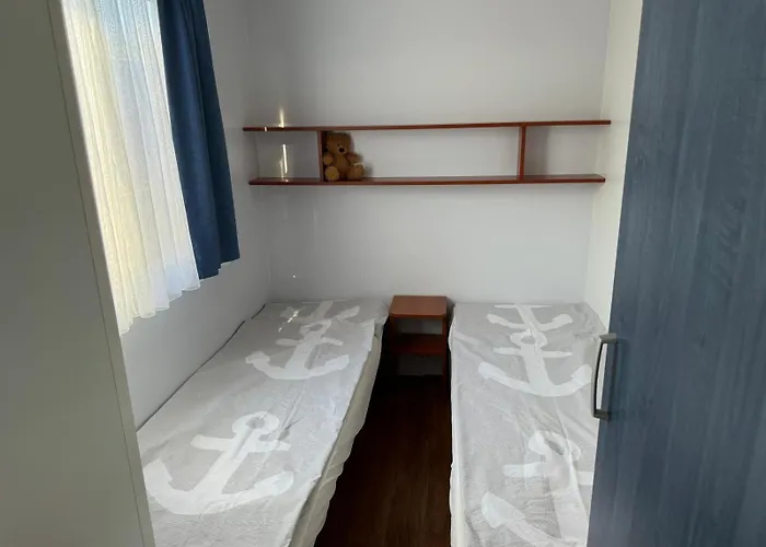 Кемпинг Mobilheim 6 Personen Pool Am Турань